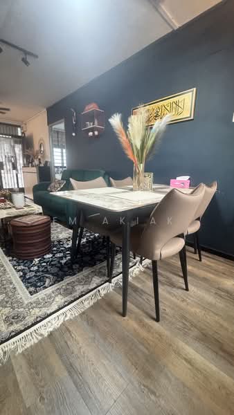 269 Yishun Street 22, 269 Yishun Street 22, 3 Bedrooms, 904 sqft, HDB Flat For Sale, by Em Akiak, 500116831 - Dining Area - PropertyGuru.com.sg