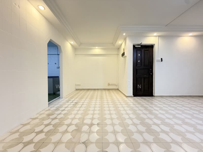 906 Tampines Avenue 4, 906 Tampines Avenue 4, 3 Bedrooms, 1,119 sqft, HDB Flat For Sale, by WeiPin Oon, 500116841 - Entrance - PropertyGuru.com.sg