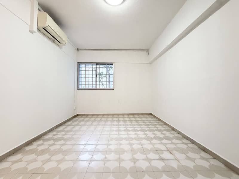 906 Tampines Avenue 4, 906 Tampines Avenue 4, 3 Bedrooms, 1,119 sqft, HDB Flat For Sale, by WeiPin Oon, 500116841 - Interior - PropertyGuru.com.sg