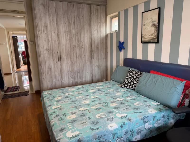 517 Pasir Ris Street 52, 517 Pasir Ris Street 52, 3 Bedrooms, 1,367 sqft, HDB Flat For Sale, by Hazel Boey, 500116842 - Bedroom - PropertyGuru.com.sg