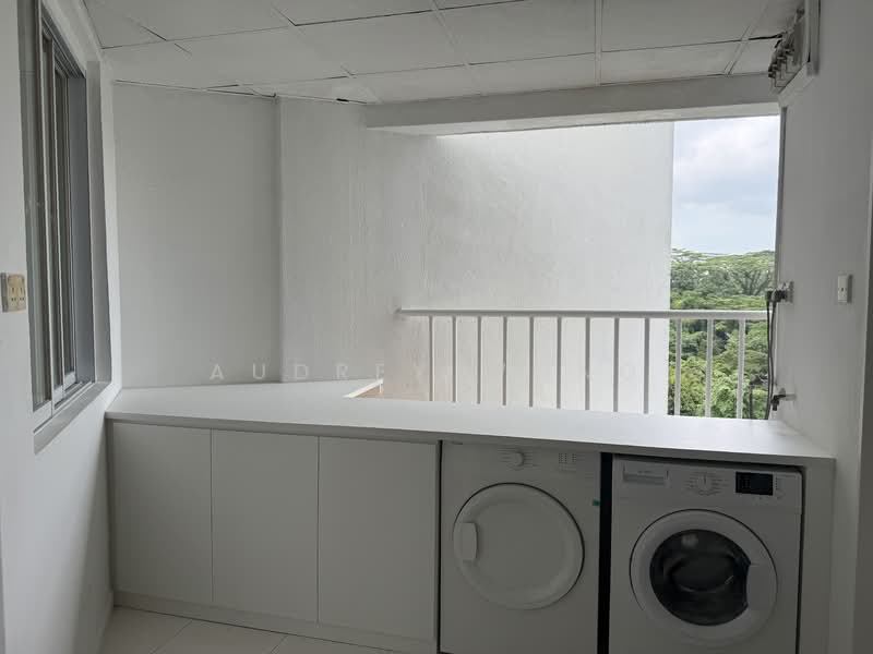 Fontana Heights, 39 Mount Sinai Road, 4 Bedrooms, 3,563 sqft, Condominium For Rent, by Audrey Wong, 500116845 - Balcony - PropertyGuru.com.sg