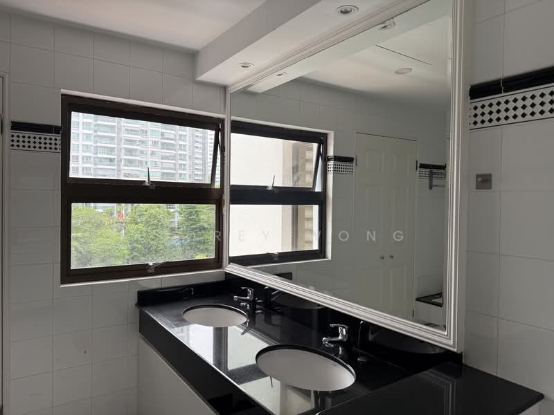 Fontana Heights, 39 Mount Sinai Road, 4 Bedrooms, 3,563 sqft, Condominium For Rent, by Audrey Wong, 500116845 - Bathroom - PropertyGuru.com.sg