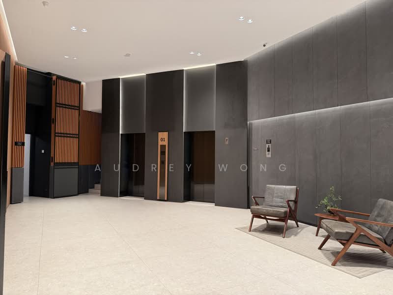 Fontana Heights, 39 Mount Sinai Road, Tanglin / Holland / Bukit Timah, 4 Bedrooms, 3,563 sqft, Condominium For Rent, by Audrey Wong, 500116845 - Renovated Lift Lobby - PropertyGuru.com.sg