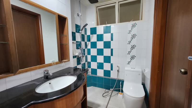 Horizon Gardens, Ang Mo Kio Avenue 2, 5 Bedrooms, 2,992 sqft, Cluster House For Rent, by Martin Ong, 500116889 - Bathroom - PropertyGuru.com.sg