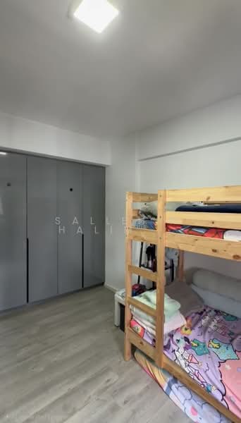 427 Pasir Ris Drive 6, 427 Pasir Ris Drive 6, 3 Bedrooms, 904 sqft, HDB Flat For Sale, by Sallehin Halim (Agent Soul), 500116891 - Bedroom - PropertyGuru.com.sg