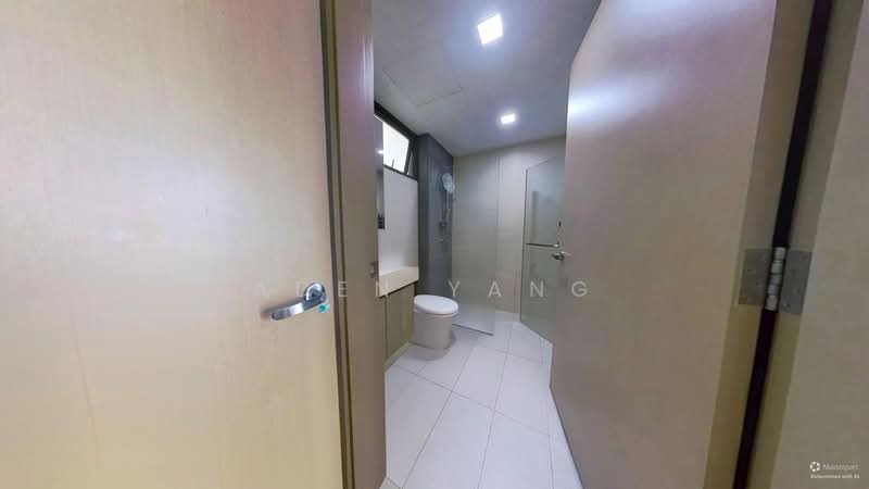 Parc Vera, Hougang Street 32, 2 Bedrooms, 786 sqft, Condominium For Sale, by Aden Yang, 500116894 - Bathroom - PropertyGuru.com.sg