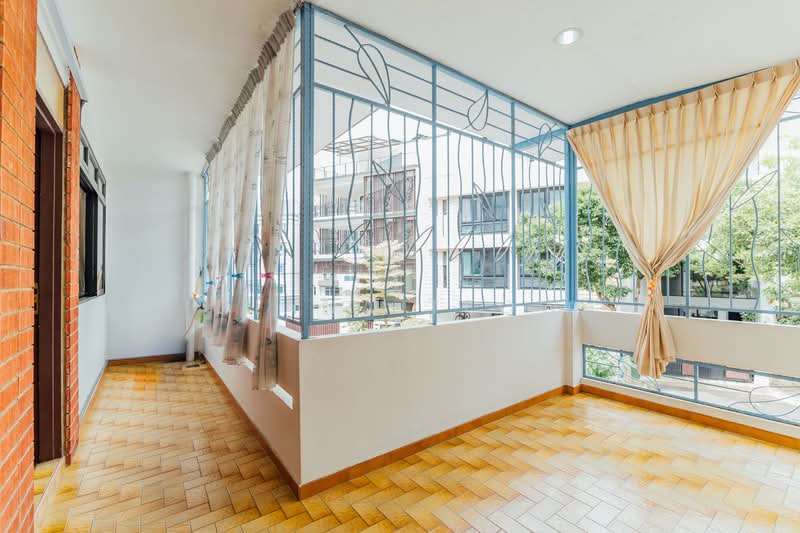 Joo Chiat Corner Terrace, , 5 Bedrooms, 3,500 sqft, Corner Terrace For Sale, by Diana Teow, 500116898 - Balcony - PropertyGuru.com.sg