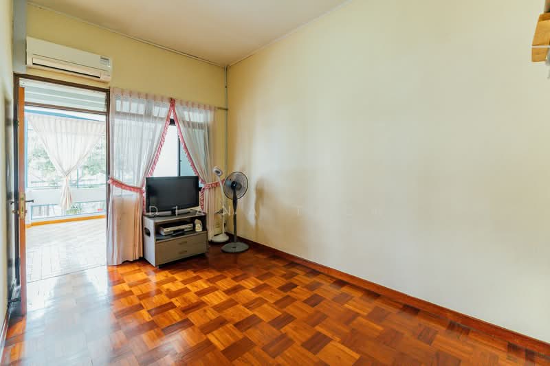 Joo Chiat Corner Terrace, , 5 Bedrooms, 3,500 sqft, Corner Terrace For Sale, by Diana Teow, 500116898 - Bedroom - PropertyGuru.com.sg