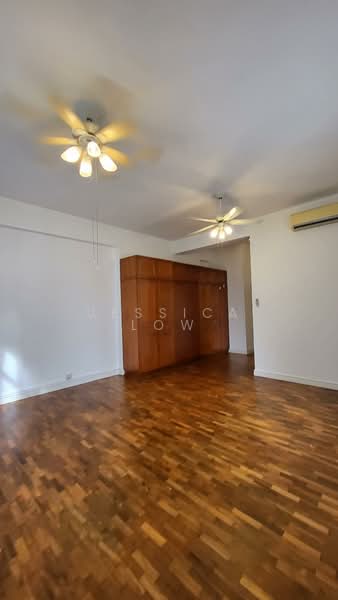 Leonie Condotel, 2 Leonie Hill Road, 4 Bedrooms, 2,722 sqft, Condominium For Rent, by Jessica Low, 500116903 - Living Room - PropertyGuru.com.sg