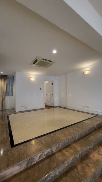 Leonie Condotel, 2 Leonie Hill Road, 4 Bedrooms, 2,722 sqft, Condominium For Rent, by Jessica Low, 500116903 - Interior - PropertyGuru.com.sg