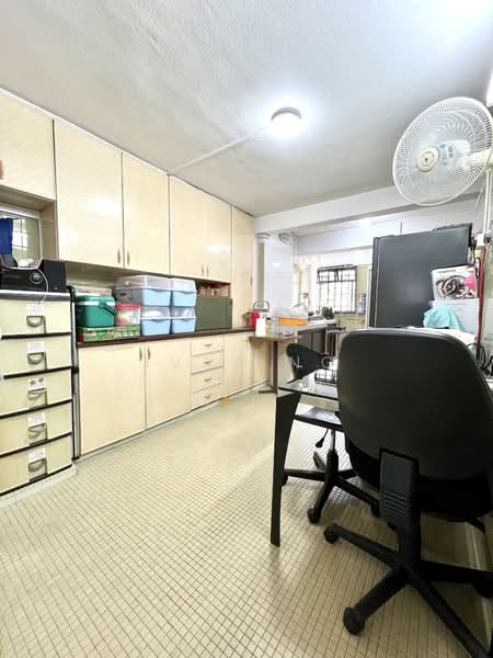 4 Everton Park, 4 Everton Park, 2 Bedrooms, 775 sqft, HDB Flat For Sale, by Ivan Ng, 500116905 - Kitchen - PropertyGuru.com.sg