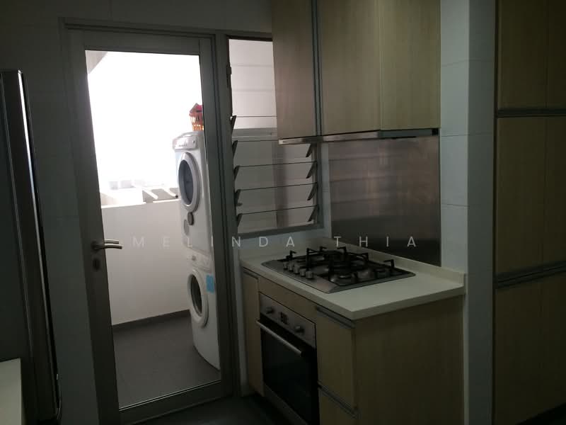 The Parc Condominium, 3 West Coast Walk, 3 Bedrooms, 1,302 sqft, Condominium For Rent, by Melinda Thia, 500116907 - Kitchen - PropertyGuru.com.sg