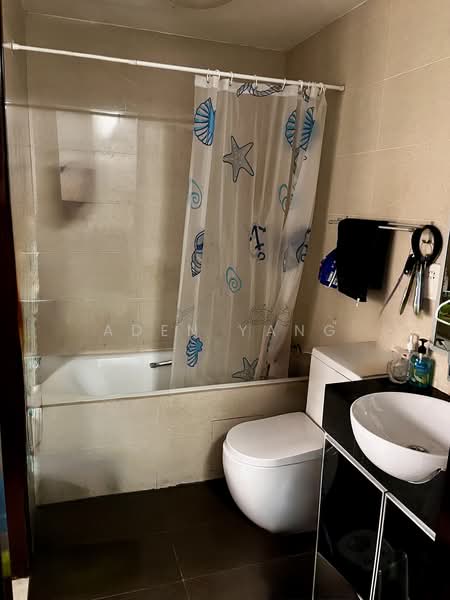 Ventura View, 16 Rambutan Road, 1 Bedroom, 1,162 sqft, Condominium For Sale, by Aden Yang, 500116911 - Bathroom - PropertyGuru.com.sg