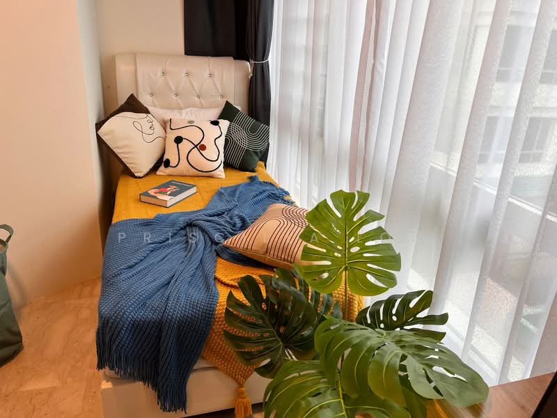 Maple Woods, 989 Bukit Timah Road, Room Rental, 100 sqft, Condominium For Rent, by Priscilla Low, 500116918 - Bedroom - PropertyGuru.com.sg