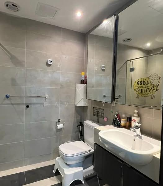 Parc Riviera, 101 West Coast Vale, 1 Bedroom, 463 sqft, Condominium For Rent, by David Yu, 500116927 - Bathroom - PropertyGuru.com.sg