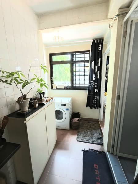 1 Beach Road, 1 Beach Road, 2 Bedrooms, 731 sqft, HDB Flat For Sale, by Wei Ming Ong, 500116928 - Service Yard/Kitchen - PropertyGuru.com.sg