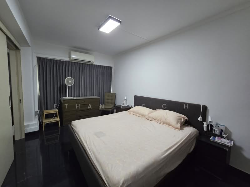 188 Pasir Ris Street 12, 188 Pasir Ris Street 12, 4 Bedrooms, 1,335 sqft, HDB Flat For Sale, by Ethan Lee C H, 500116943 - Master Bedroom - PropertyGuru.com.sg