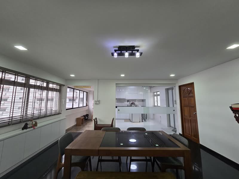 188 Pasir Ris Street 12, 188 Pasir Ris Street 12, 4 Bedrooms, 1,335 sqft, HDB Flat For Sale, by Ethan Lee C H, 500116943 - Dining Room - PropertyGuru.com.sg