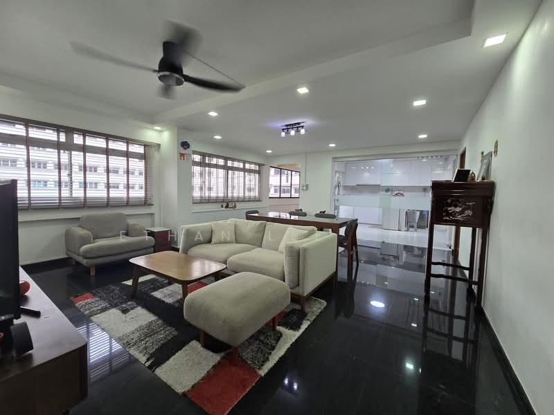 188 Pasir Ris Street 12, 188 Pasir Ris Street 12, 4 Bedrooms, 1,335 sqft, HDB Flat For Sale, by Ethan Lee C H, 500116943 - Living Room - PropertyGuru.com.sg