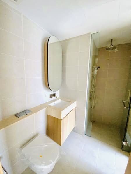 Hill House, 10A-11 Institution Hill, 10B, 1 Bedroom, 431 sqft, Condominium For Rent, by LIUK ., 500116960 - Bathroom - PropertyGuru.com.sg