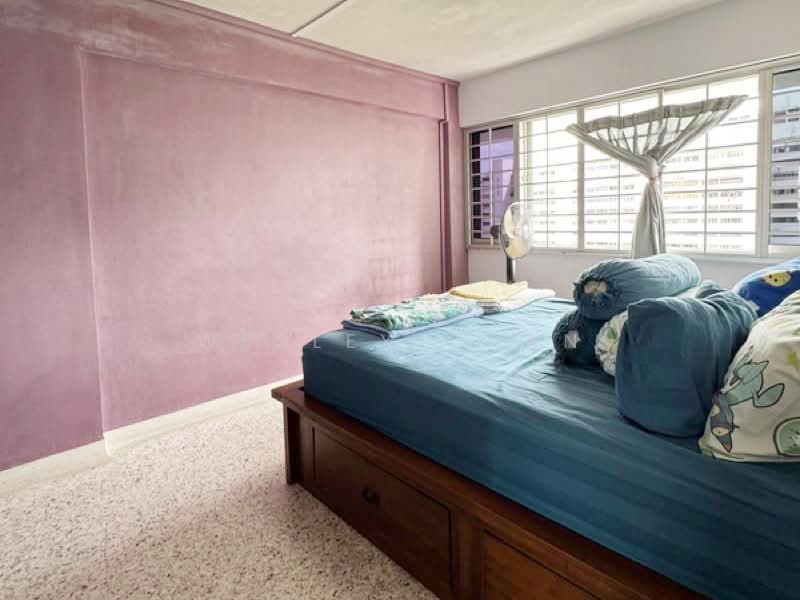 219 Lorong 8 Toa Payoh, 219 Lorong 8 Toa Payoh, 3 Bedrooms, 882 sqft, HDB Flat For Sale, by Wesley Chan, 500116974 - Bedroom - PropertyGuru.com.sg