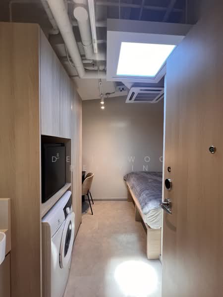 Ensuite Bedrooms For Lease In Various Locations!, , Room Rental, 100 sqft, Apartment For Rent, by Delia Woo Pei Yin, 500116977 - Bedroom - PropertyGuru.com.sg