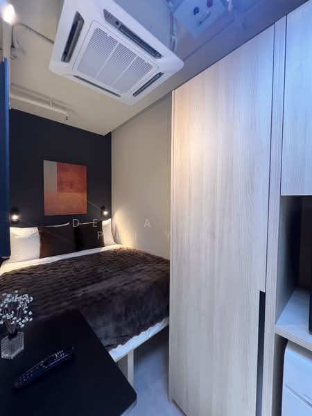 Ensuite Bedrooms For Lease In Various Locations!, , Room Rental, 100 sqft, Apartment For Rent, by Delia Woo Pei Yin, 500116977 - Bedroom - PropertyGuru.com.sg