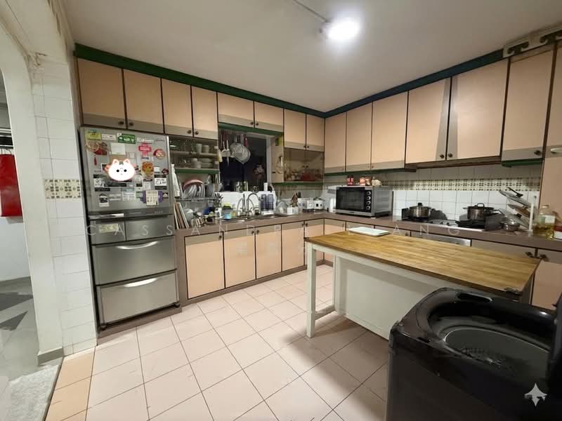 249 Choa Chu Kang Avenue 2, 249 Choa Chu Kang Avenue 2, 4 Bedrooms, 1,335 sqft, HDB Flat For Sale, by Cassandra Liang 梁嘉分, 500116981 - Kitchen - PropertyGuru.com.sg
