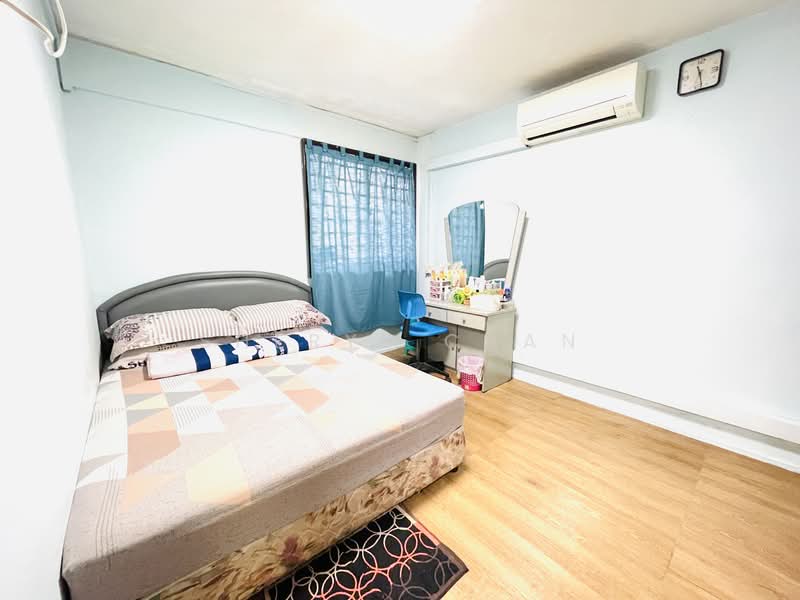 213 Boon Lay Place, 213 Boon Lay Place, 3 Bedrooms, 700 sqft, HDB Flat For Sale, by Sheryl Chan, 500116982 - Bedroom - PropertyGuru.com.sg