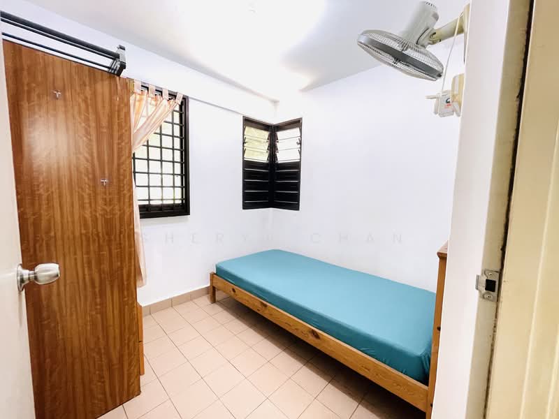 213 Boon Lay Place, 213 Boon Lay Place, 3 Bedrooms, 700 sqft, HDB Flat For Sale, by Sheryl Chan, 500116982 - Bedroom - PropertyGuru.com.sg