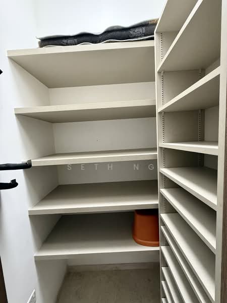 Seaside Residences, 10 Siglap Link, Studio, 506 sqft, Apartment For Sale, by Seth Ng, 500116998 - Store Room - PropertyGuru.com.sg