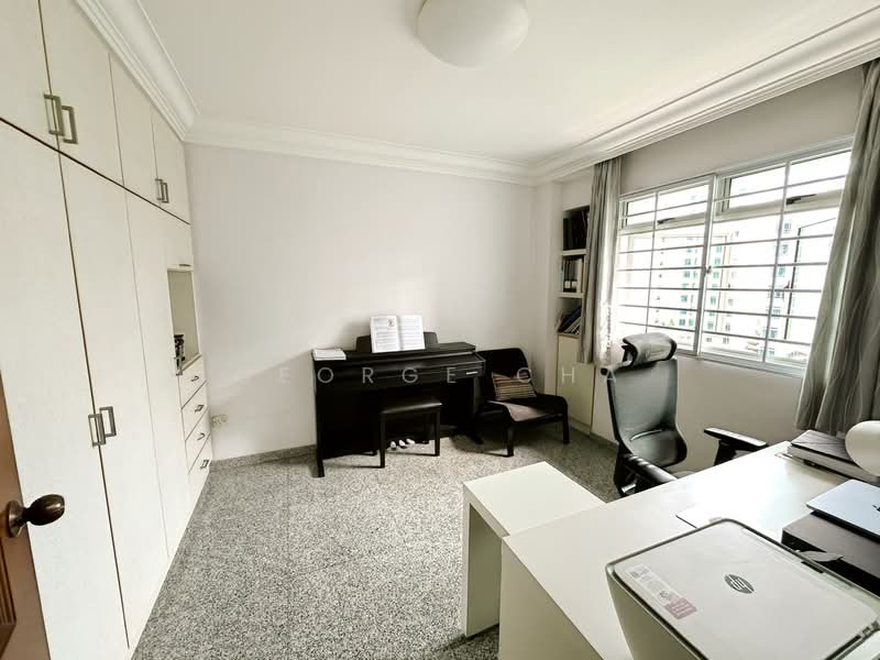 176C Edgefield Plains, 176C Edgefield Plains, 3 Bedrooms, 1,184 sqft, HDB Flat For Sale, by George Cha, 500117001 - Study - PropertyGuru.com.sg