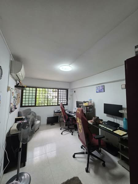 804 Tampines Avenue 4, 804 Tampines Avenue 4, 3 Bedrooms, 1,302 sqft, HDB Flat For Sale, by Sham Misbah, 500117012 - Study - PropertyGuru.com.sg