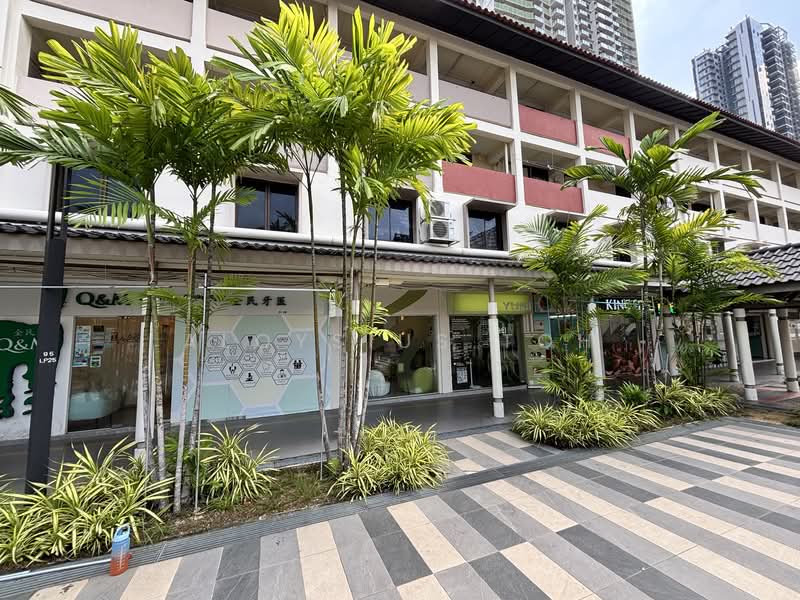 94 Toa Payoh Lorong 4, , 1,528 sqft, Shop / Shophouse For Sale, by Aloysius Toh, 500117018 - Exterior - CommercialGuru.com.sg