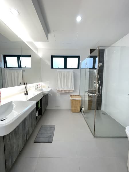 Jervois Jade, 21 Jervois Close, 3 Bedrooms, 1,496 sqft, Apartment For Sale, by Jason Chew, 500117019 - Master Ensuite Bathroom - PropertyGuru.com.sg