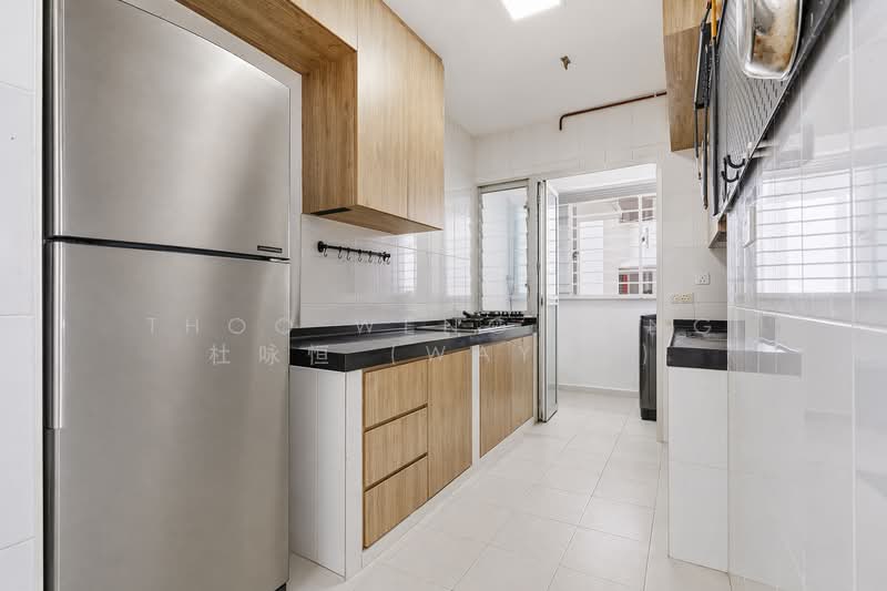 808C Chai Chee Road, 808C Chai Chee Road, 2 Bedrooms, 732 sqft, HDB Flat For Sale, by Thoo Weng Heng 杜咏恒 (Wayne), 500117023 - Kitchen - PropertyGuru.com.sg