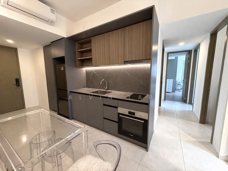 One-North Eden, 8 Slim Barracks Rise, 2 Bedrooms, 786 sqft, Condominium For Sale, by Alvin Yap, 500117024 - Kitchen - PropertyGuru.com.sg