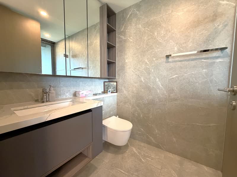 One-North Eden, 8 Slim Barracks Rise, 2 Bedrooms, 786 sqft, Condominium For Sale, by Alvin Yap, 500117024 - Bathroom - PropertyGuru.com.sg