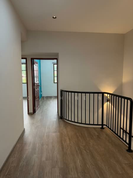 Eng Kong Garden, Eng Kong Garden, 4 Bedrooms, 2,713 sqft, Semi-Detached House For Rent, by Josephine Ng, 500117035 - L2 Landing Area - PropertyGuru.com.sg