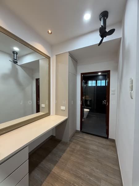Eng Kong Garden, Eng Kong Garden, 4 Bedrooms, 2,713 sqft, Semi-Detached House For Rent, by Josephine Ng, 500117035 - Bathroom - PropertyGuru.com.sg