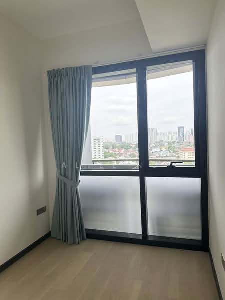 Perfect Ten, 323 Bukit Timah Road, 2 Bedrooms, 764 sqft, Condominium For Rent, by Alize Ng, 500117052 - View - PropertyGuru.com.sg