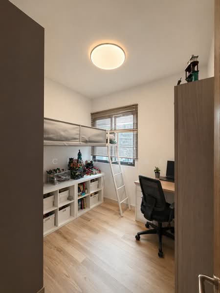 Lakeville, 5 Jurong Lake Link, 3 Bedrooms, 1,141 sqft, Condominium For Rent, by Cindy Tay, 500117054 - Bedroom - PropertyGuru.com.sg