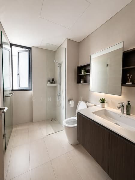 Lakeville, 5 Jurong Lake Link, 3 Bedrooms, 1,141 sqft, Condominium For Rent, by Cindy Tay, 500117054 - Bathroom - PropertyGuru.com.sg