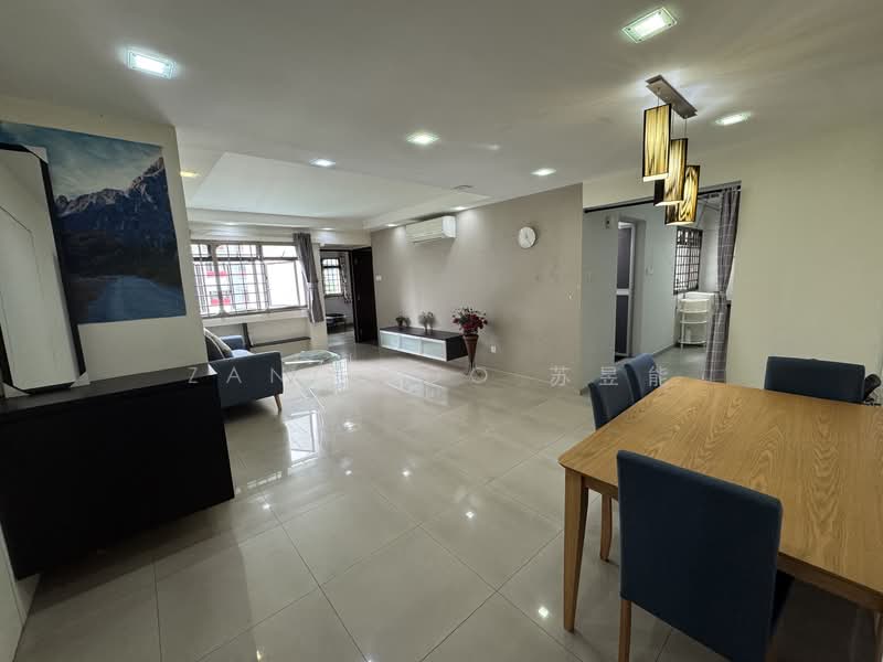 684C Choa Chu Kang Crescent, 684C Choa Chu Kang Crescent, 3 Bedrooms, 969 sqft, HDB Flat For Rent, by Zane Soo 苏昱能, 500117063 - Living Room - PropertyGuru.com.sg