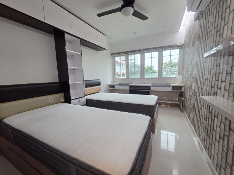 Common bedroom 1