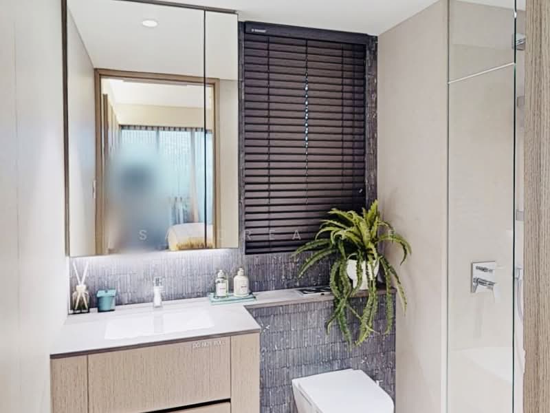 Nava Grove, 38 Pine Grove, 4 Bedrooms, 1,464 sqft, Condominium For Sale, by Sandrea See, 500117073 - Bathroom - PropertyGuru.com.sg