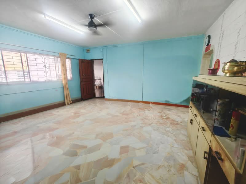 For Sale - 411 Jurong West Street 42