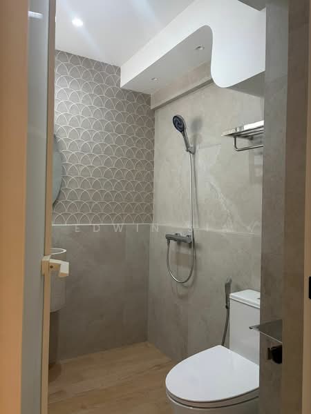 164 Tampines Street 12, 164 Tampines Street 12, Room Rental, 350 sqft, HDB Flat For Rent, by Edwin Sia, 500117076 - Bathroom - PropertyGuru.com.sg