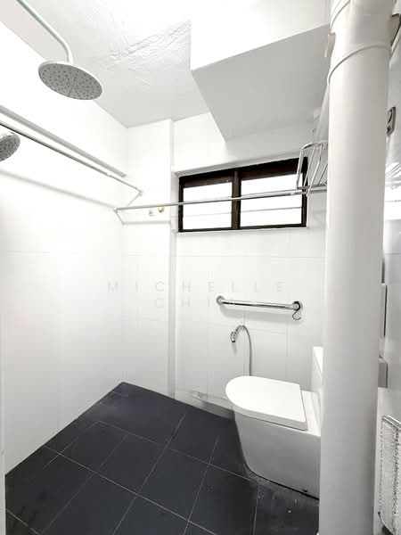 58 Dakota Crescent, 58 Dakota Crescent, 2 Bedrooms, 797 sqft, HDB Flat For Sale, by Michelle Chia, 500117098 - Bathroom - PropertyGuru.com.sg