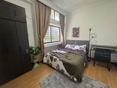 For Rent - King's Mansion